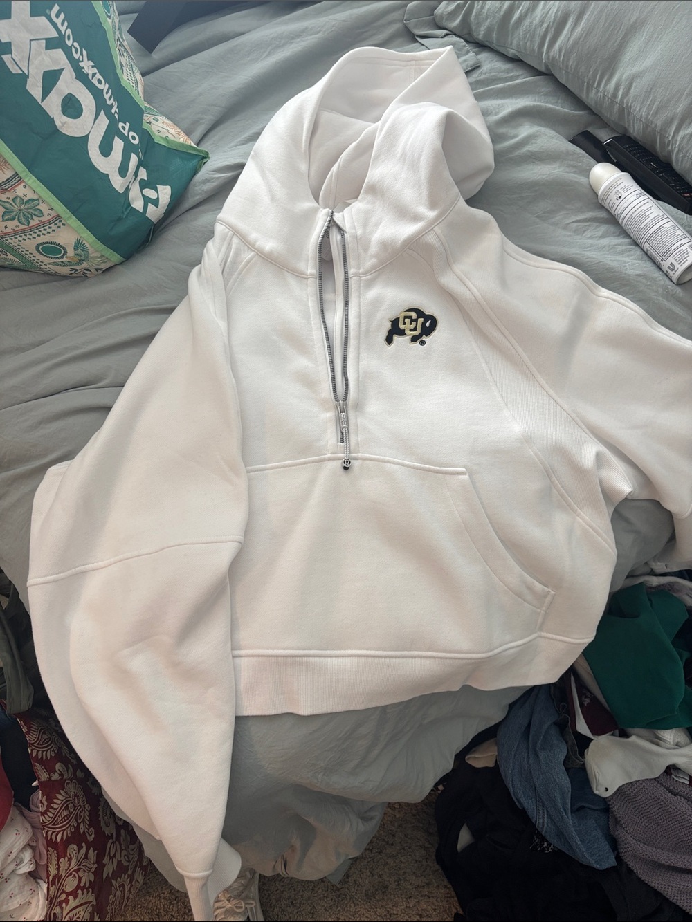 Lululemon White CU Scuba Hoodie XL/XXL NEVER WORN!!